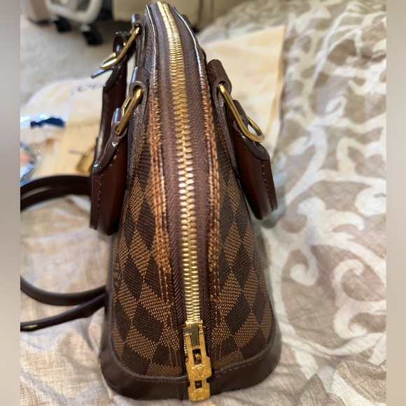 Louis Vuitton Alma BB - Picture 5 of 6